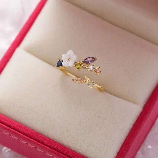 Verstellbarer Ring mit Wildblume und buntem Zirkonia in Gold