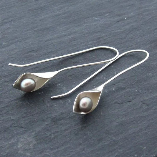Vintage Blatt- & Perlenohrringe