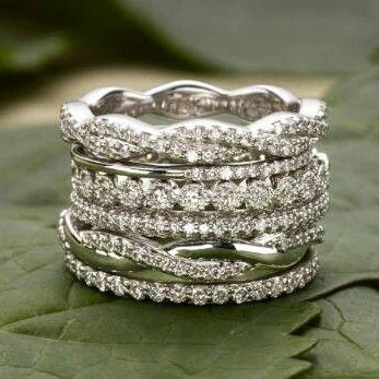 Vintage Geschichteter Zirkonia-Ring